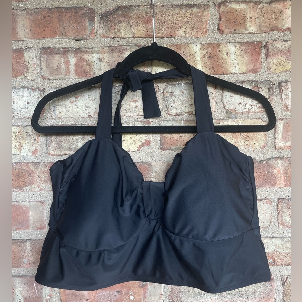 Old Navy Retro Padded Halter Swim Top🖤